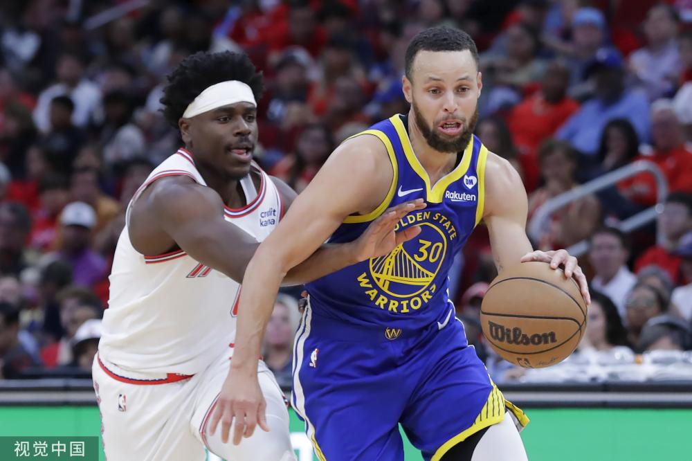 不甘示弱 不甘示弱