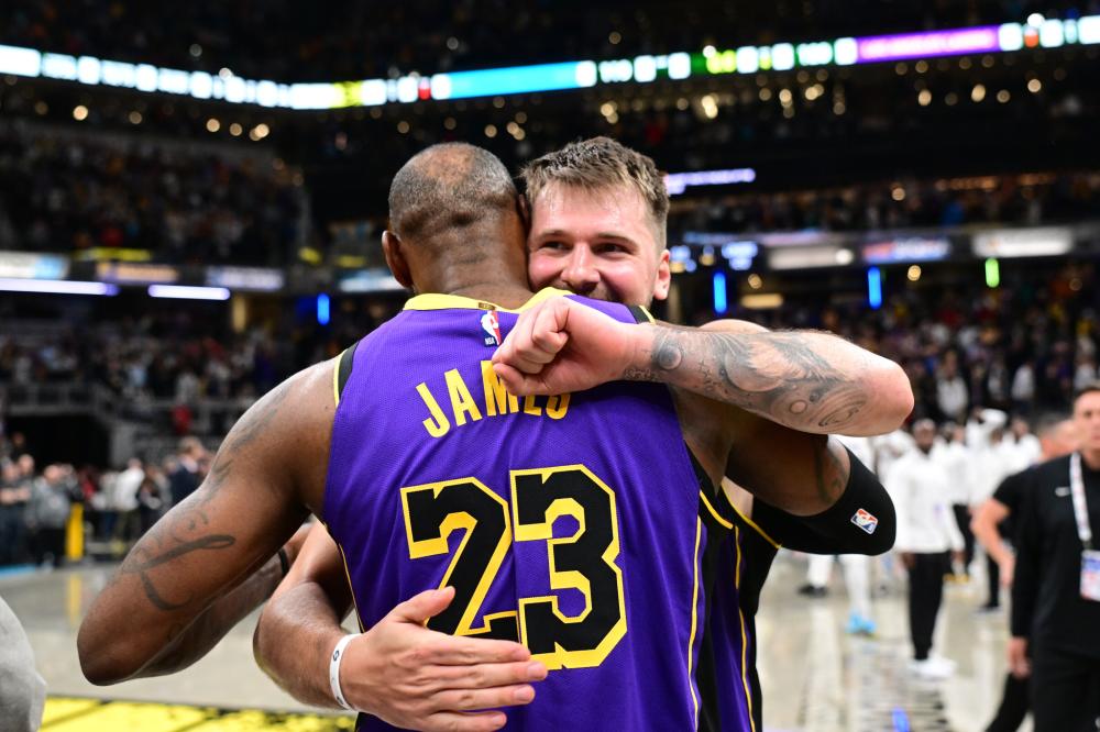 点燃了全场 点燃了全场